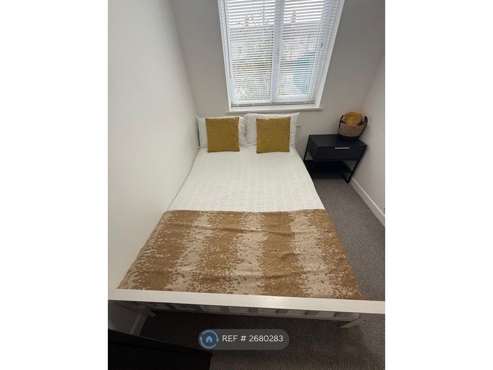 Property photo 3 of 3