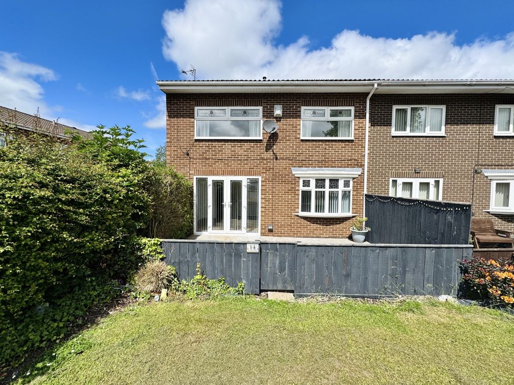 Property photo 1 of 16 Img_7723