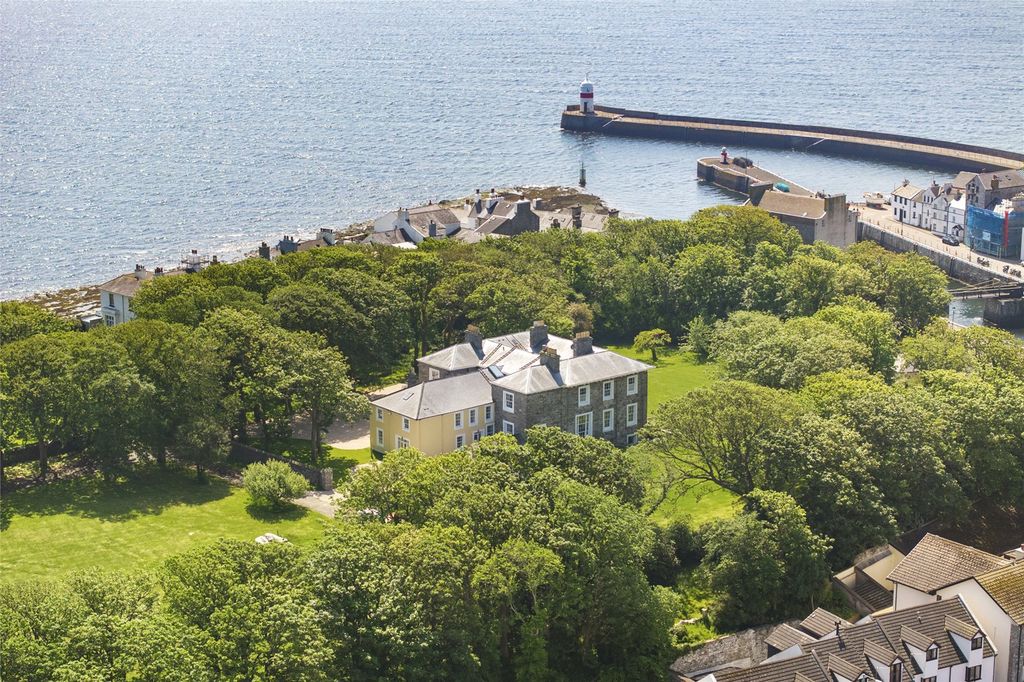 Additional image 4 of 6 bed detached house for saleDouglas Street, Castletown, Isle Of Man IM9