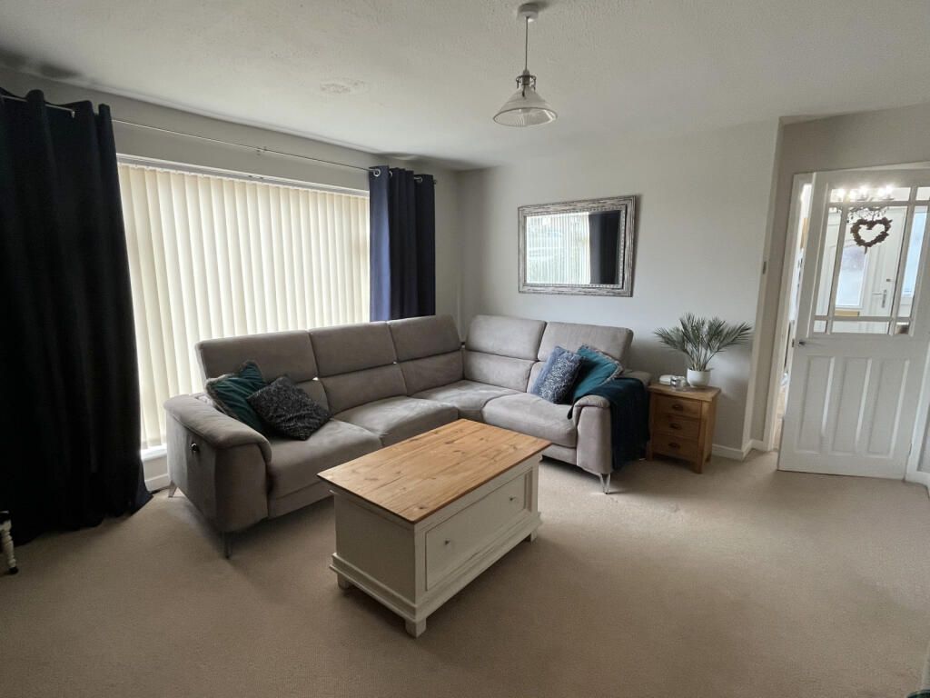 Property photo 3 of 32