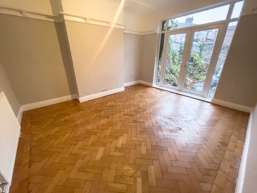Property photo 3 of 13 Img_7086