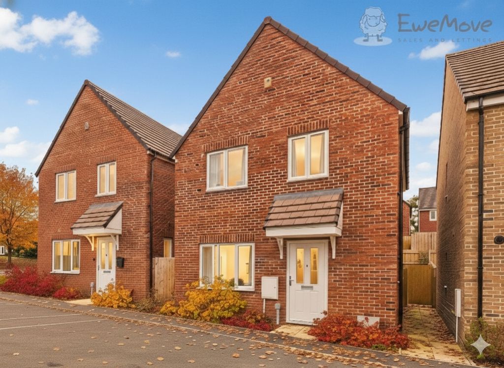 Property photo 1 of 14 Virtually Staged Autumn Scene