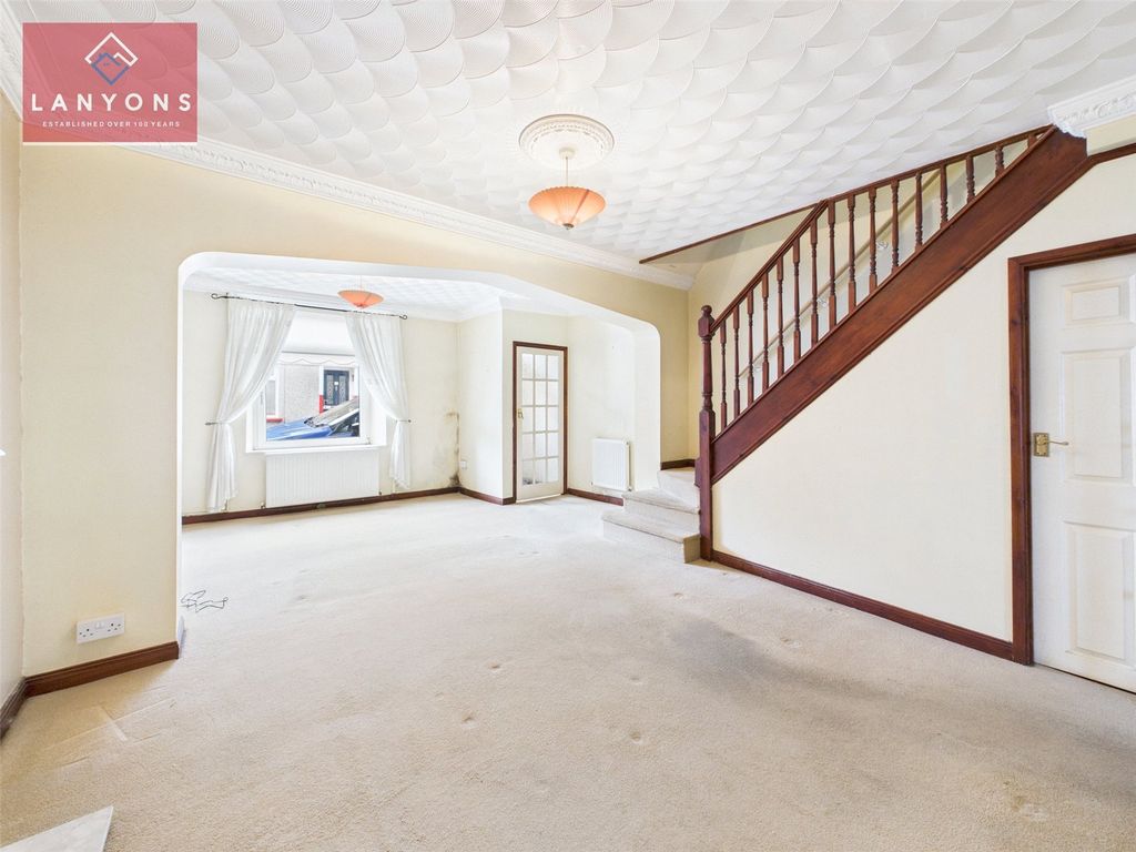 Property photo 3 of 12 Picture No. 06