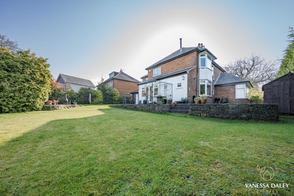 Property photo 2 of 38