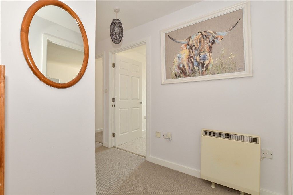 Property photo 3 of 8 Hallway
