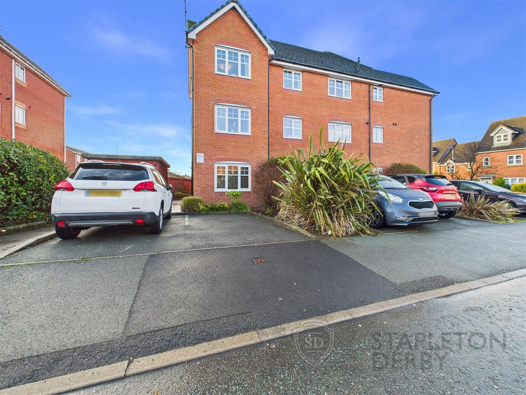 Property photo 1 of 11 Cam04709G0-Pr0298-Still011.Jpg