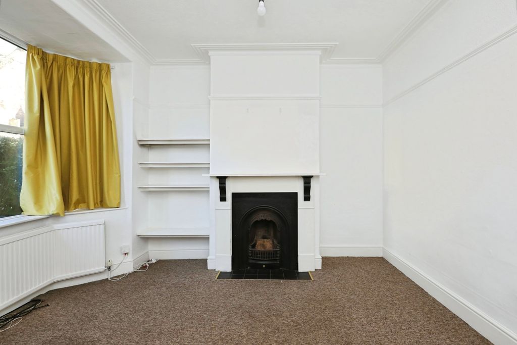 Property photo 3 of 20 Pbox-Img.Jpg