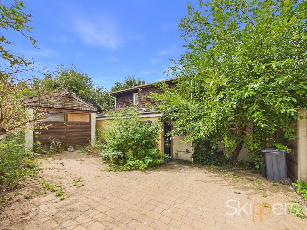 Property photo 1 of 15