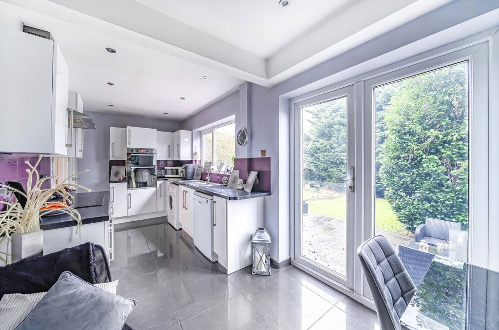 Property photo 3 of 15 Picture No. 15