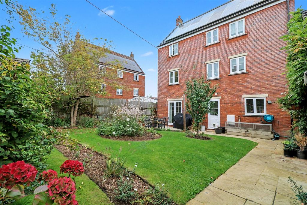 Property photo 2 of 24 Img_5233.Jpg