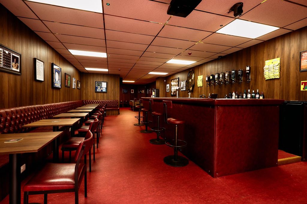 Property photo 2 of 10