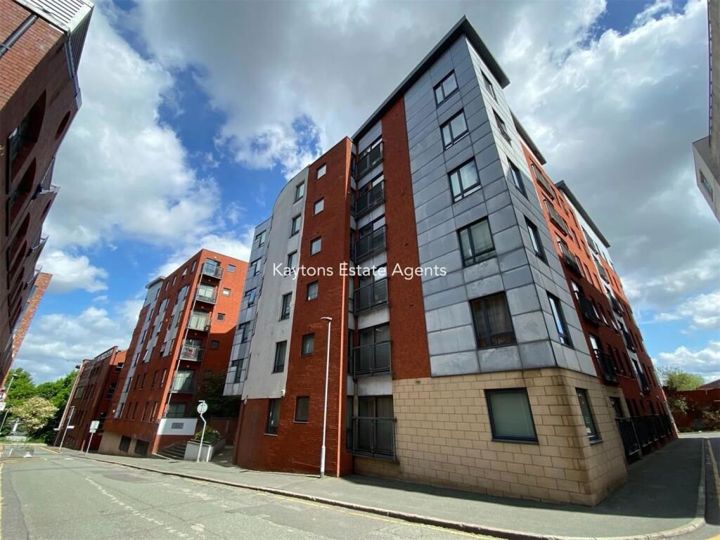 Property photo 1 of 12