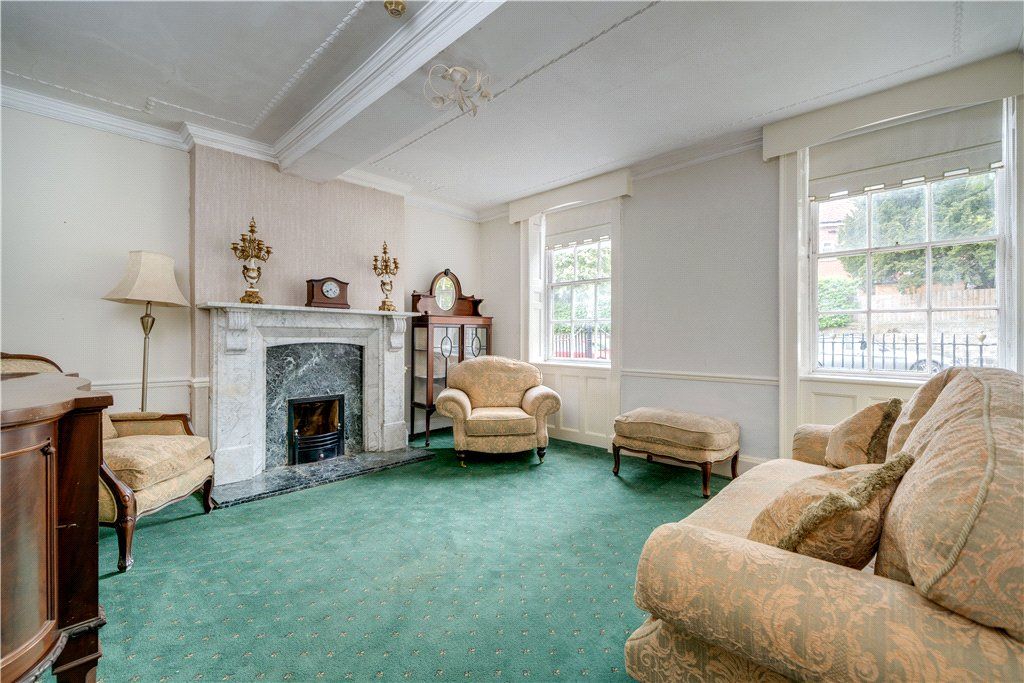 Property photo 2 of 27 Drawing Room