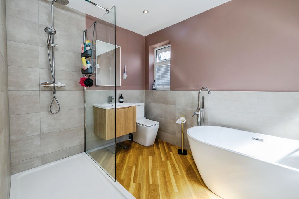 Property photo 3 of 22 2026-07-06-2Blacksmithslane018
