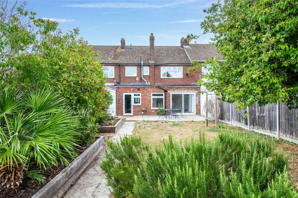 Property photo 1 of 22 Picture No. 32