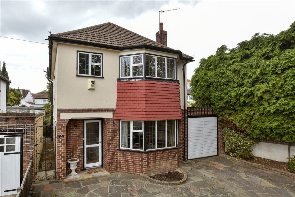 Property photo 1 of 17 External (Brochure)
