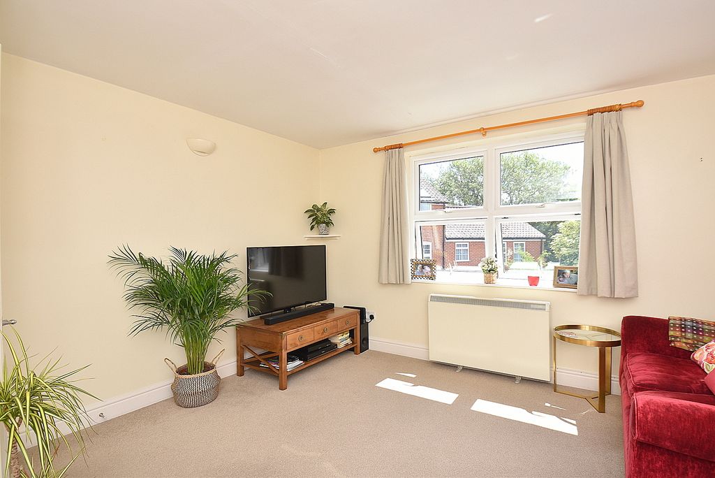 Property photo 3 of 9
