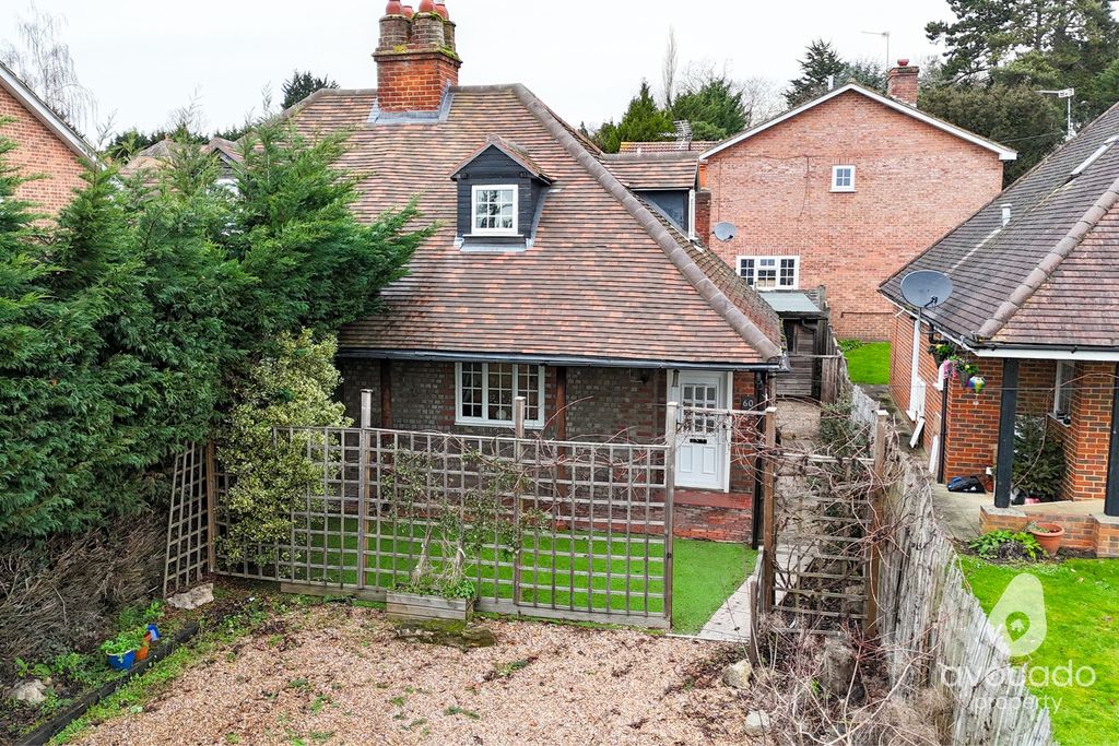 Property photo 1 of 12 4516881