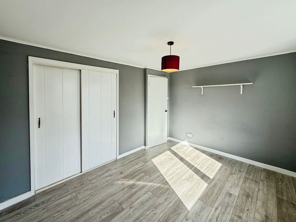 Additional image 11 of 3 bed flat for saleWaulking Mill Road, Clydebank G81