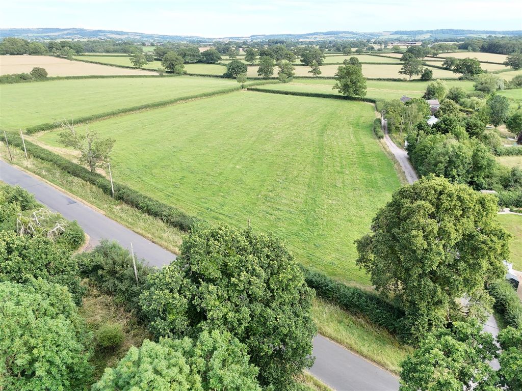 Property photo 1 of 6 Lot B Aerial