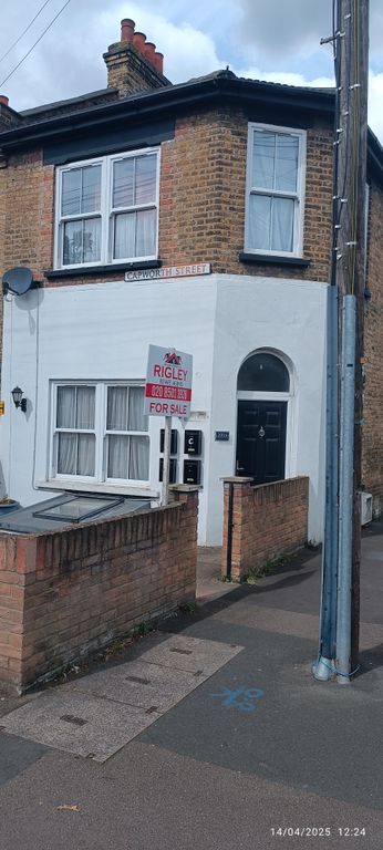 Property photo 2 of 10