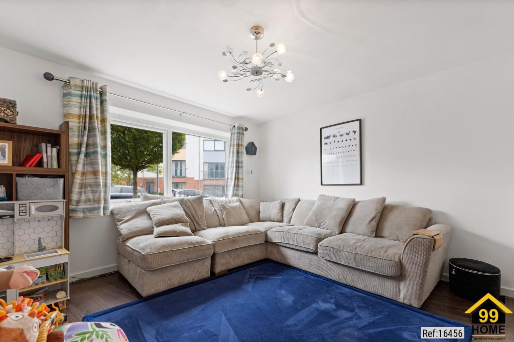 Property photo 2 of 11 Photo 1