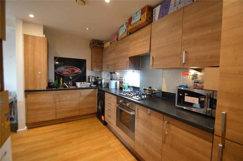 Property photo 3 of 9 Picture No. 15