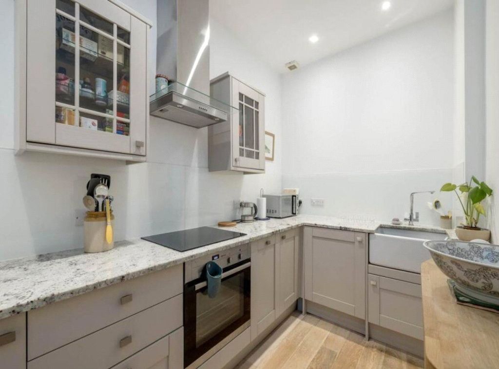 Property photo 2 of 8 Picture No. 03