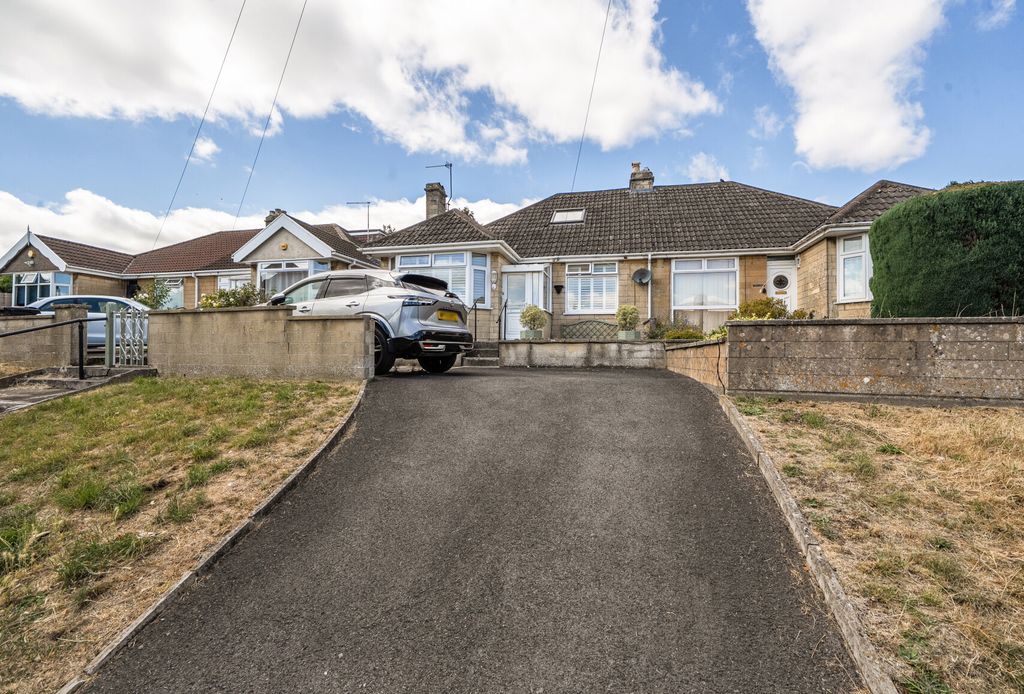 Property photo 1 of 20 1498320-1-6A6761d...
