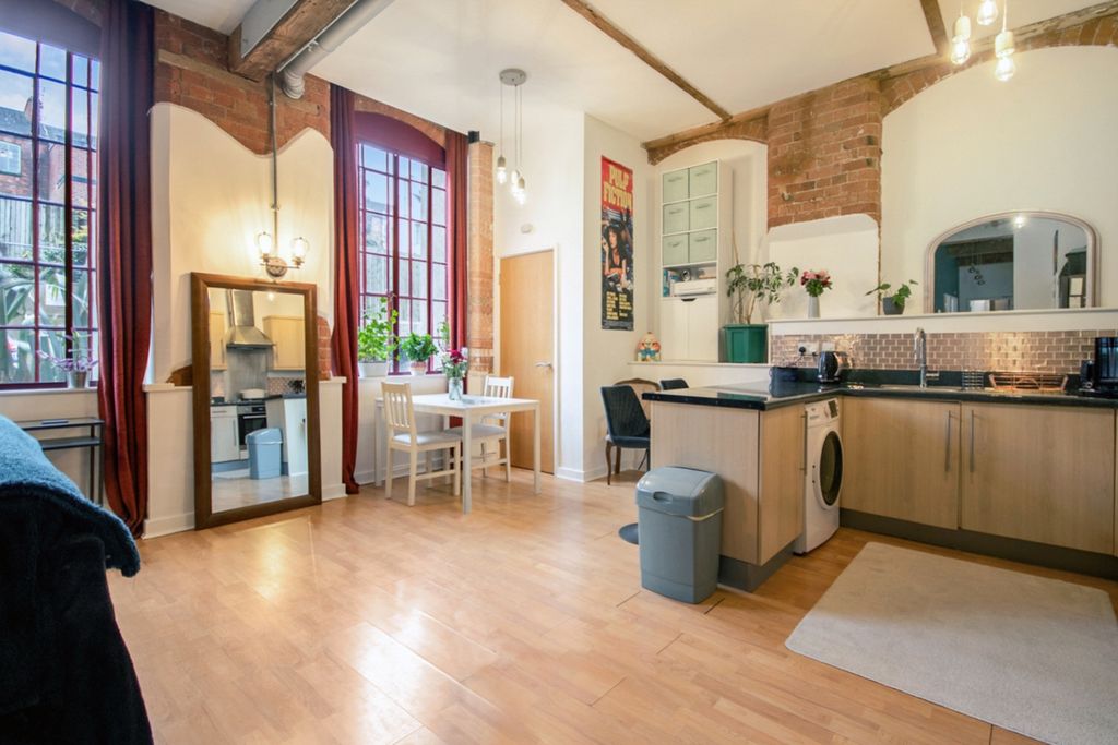 Property photo 3 of 9