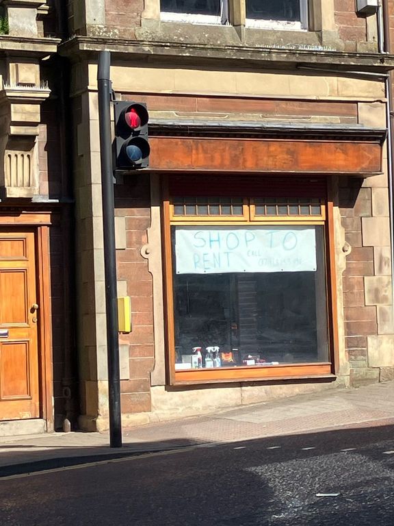 Property photo 1 of 2