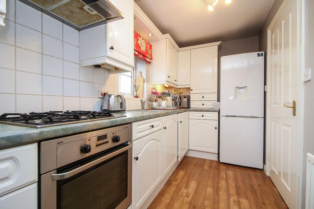 Additional image 4 of 2 bed flat for saleBridge Street, Morpeth NE61