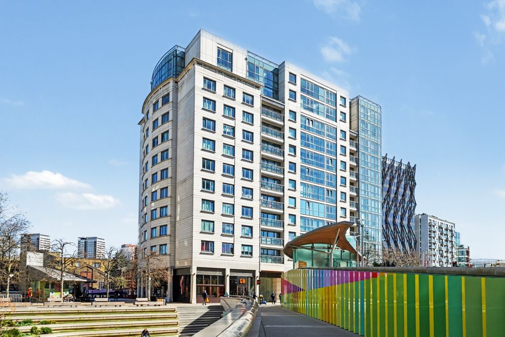 Property photo 2 of 13 5019962