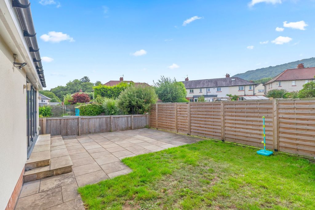 Additional image 18 of 4 bed semi-detached house for saleCaxton Road, Otley, West Yorkshire LS21