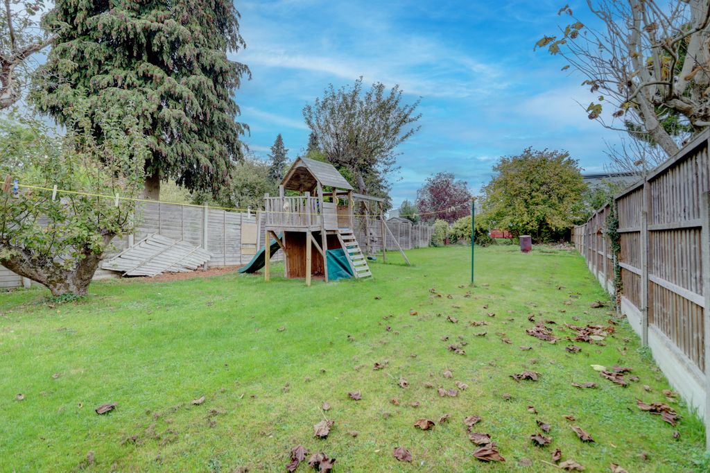 Property photo 3 of 3 Picture No. 03