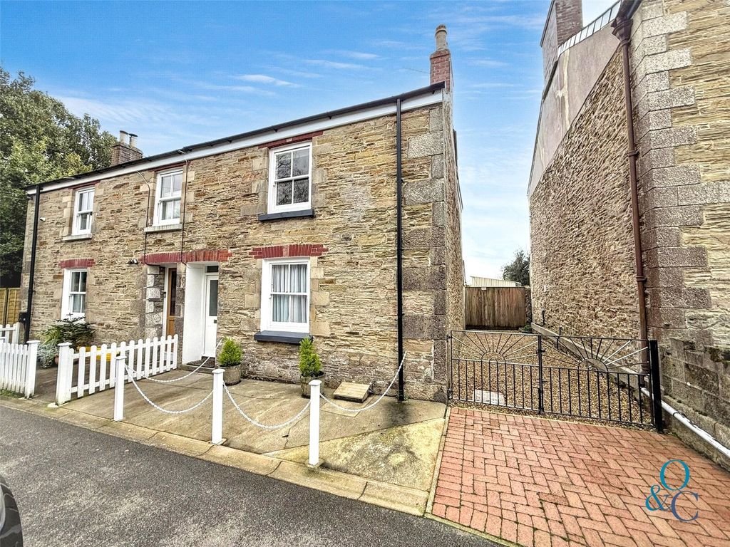 Property photo 1 of 16 Picture No. 02
