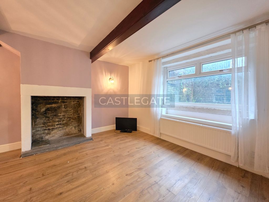 Property photo 2 of 15 8 Spindale Street Halifax (16)