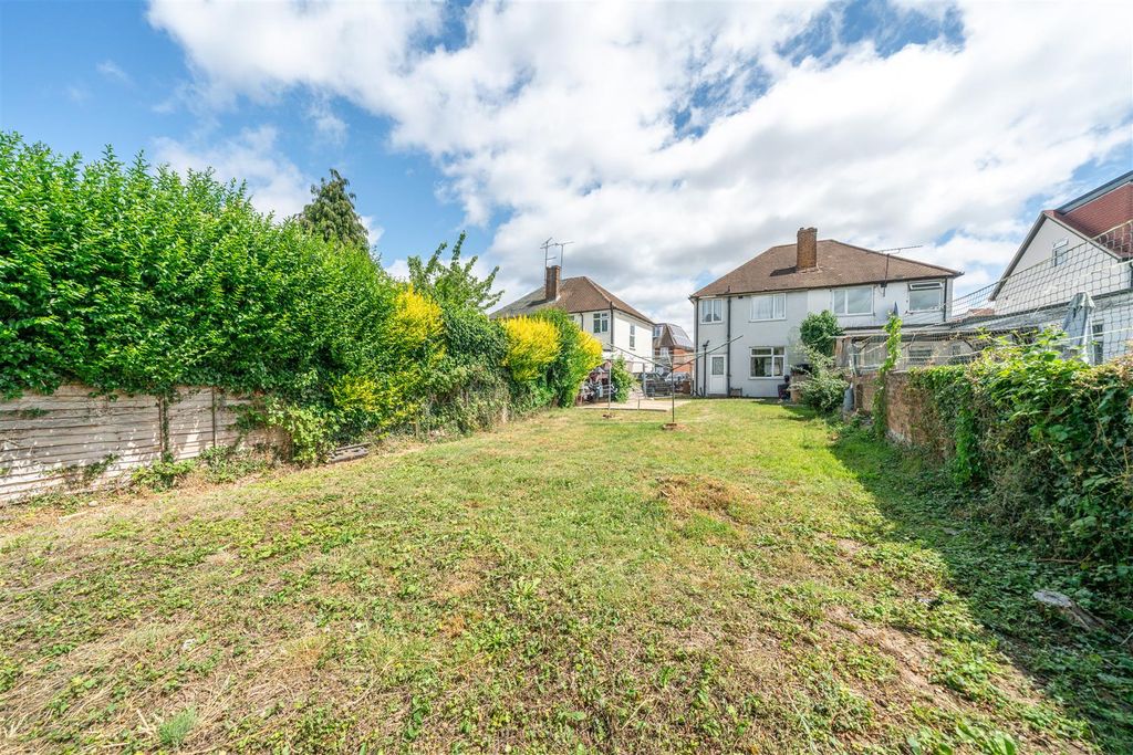 Property photo 3 of 13 13-Crawford-Road-7567.Jpg