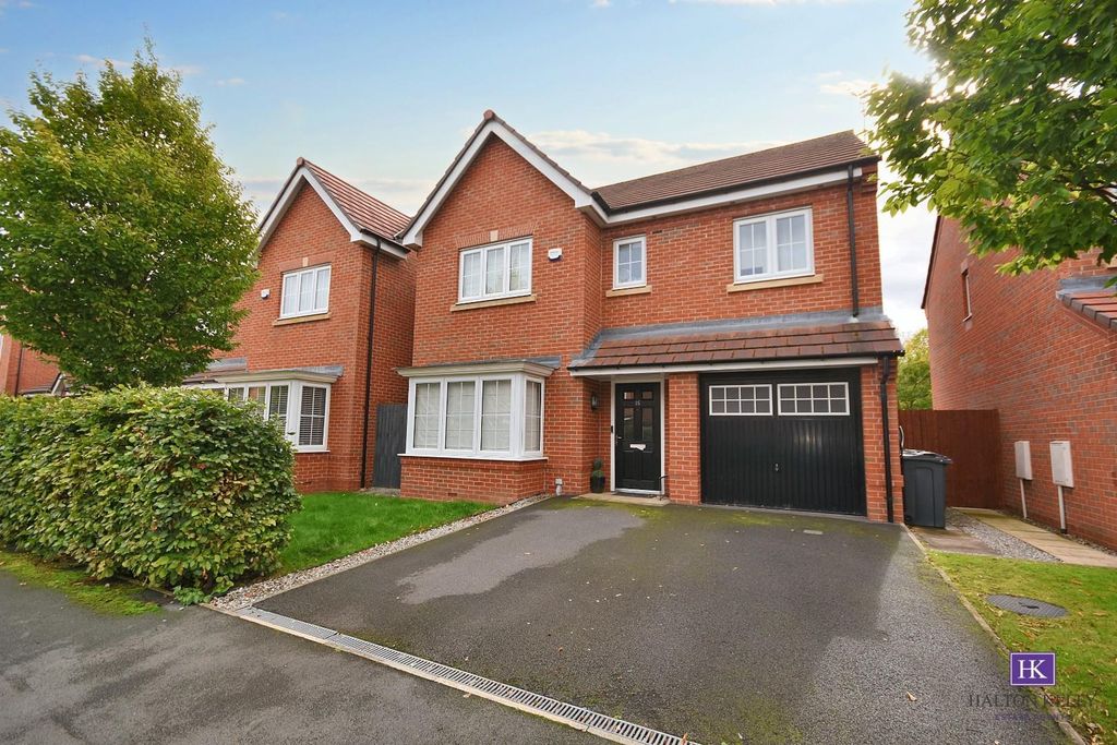 Property photo 1 of 31