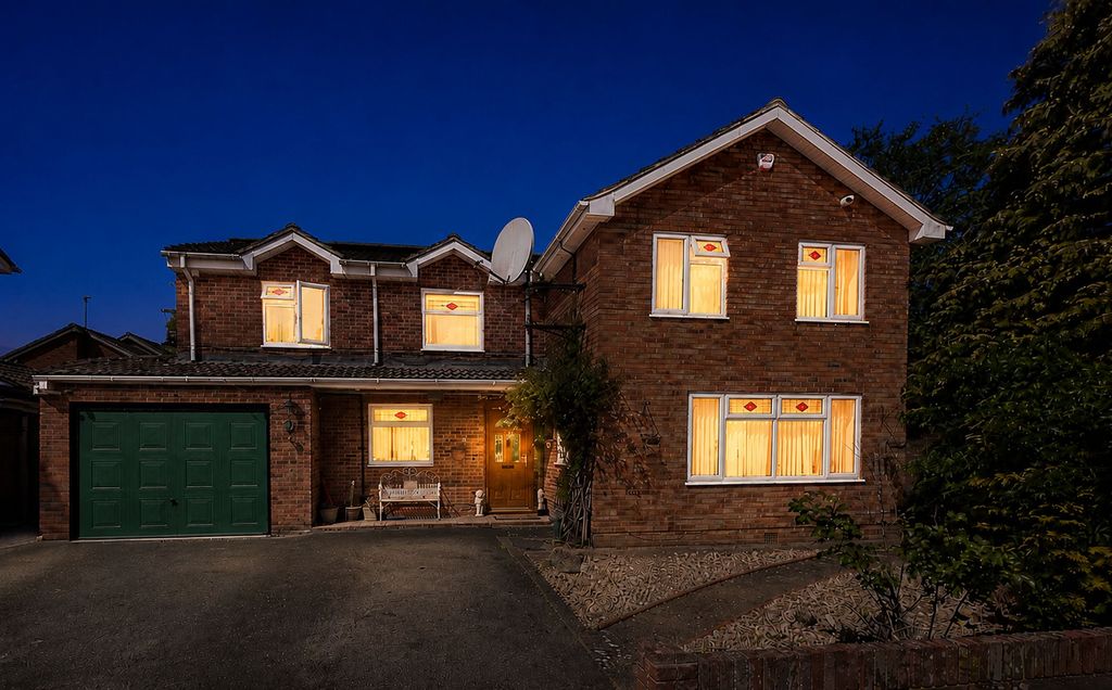 Property photo 1 of 17