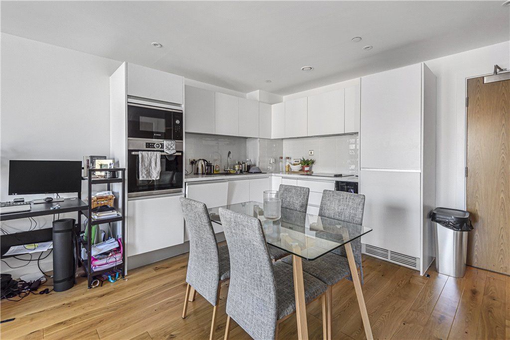 Property photo 2 of 10 Picture No. 04