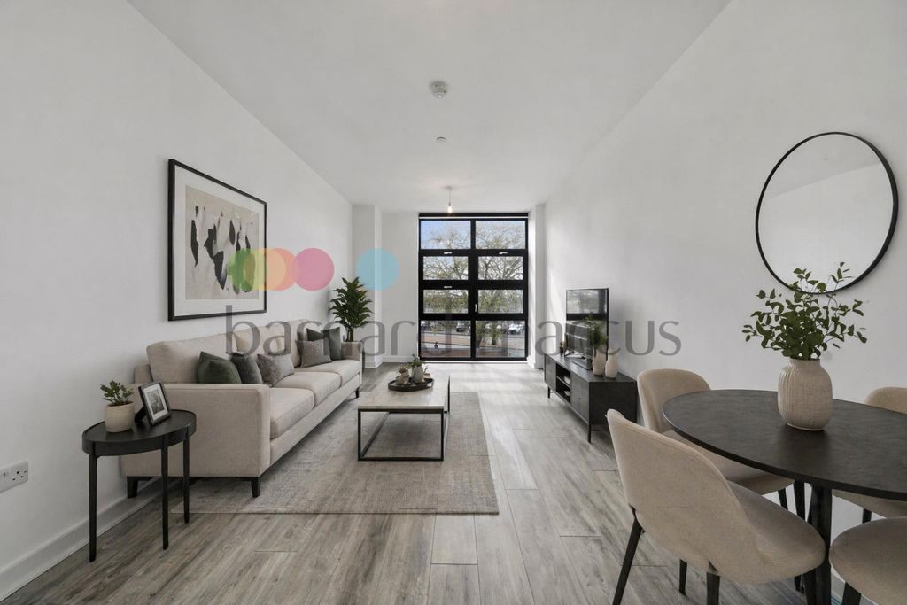 Property photo 1 of 7 Image