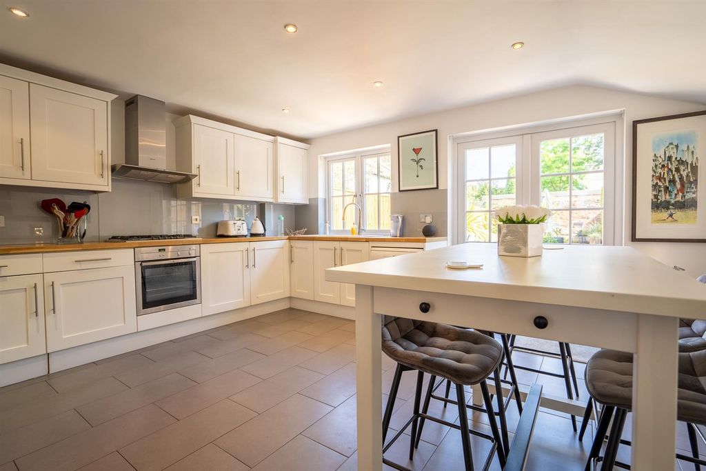 Property photo 3 of 14 Dsc04997-Hdr.Jpg