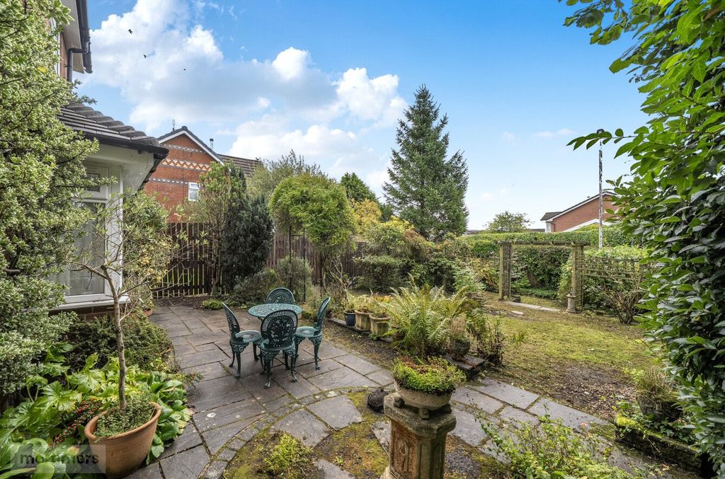 Property photo 3 of 25 Rear Garden
