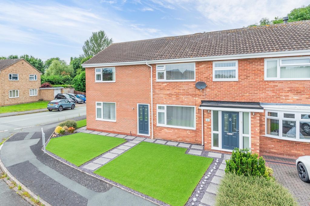 Property photo 1 of 32 1