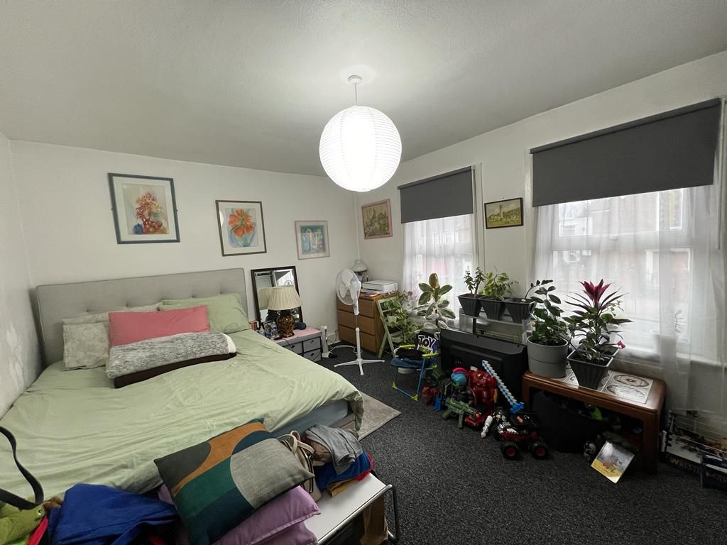 Property photo 3 of 9