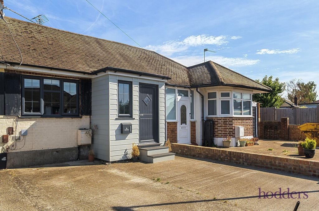 Property photo 1 of 18 E108Fdcb-F4Ae-492...