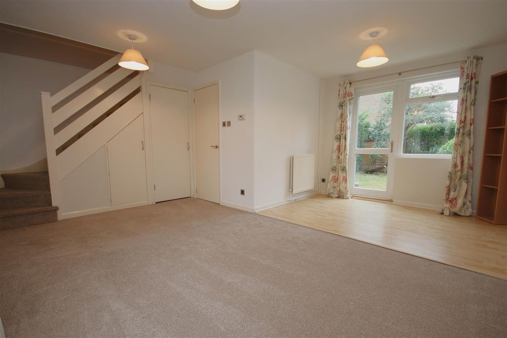 Property photo 2 of 12 Img_9970.Jpg