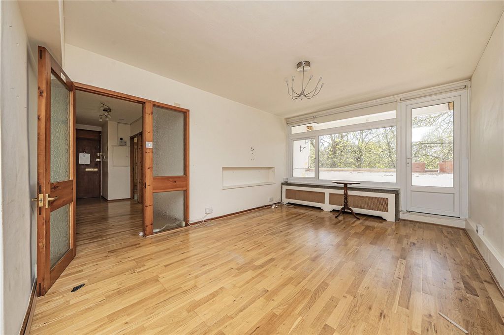 Property photo 2 of 13 Picture No. 09