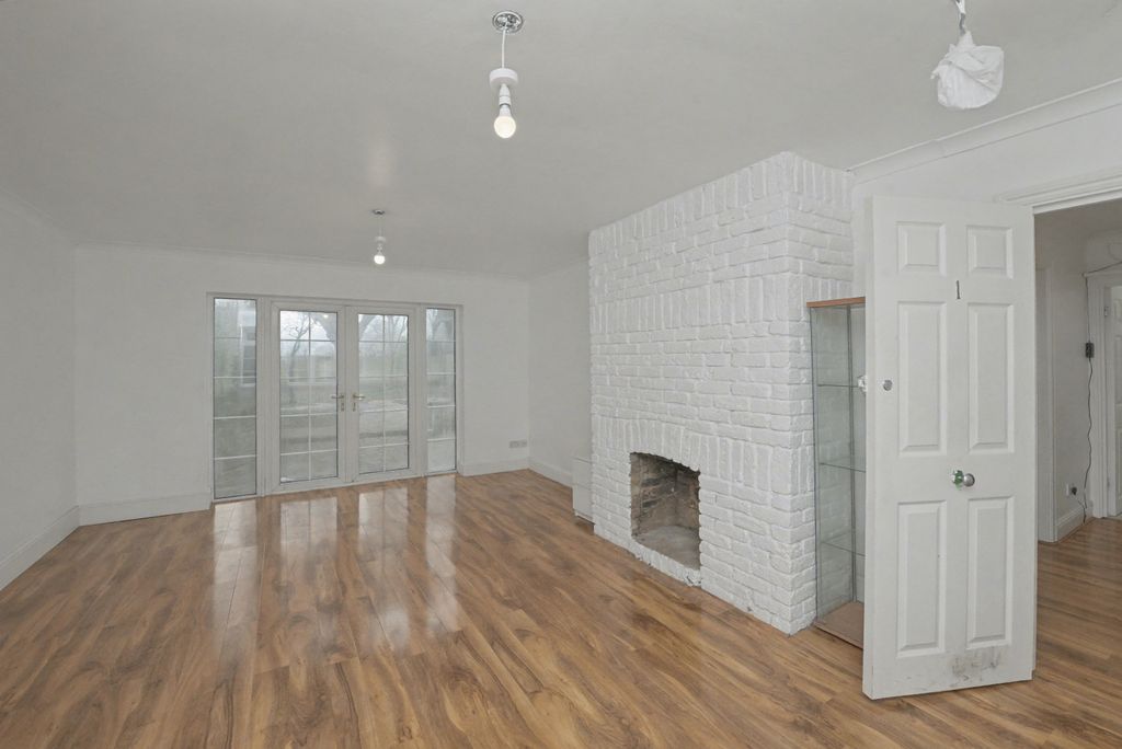 Property photo 3 of 20 5A Aurelia Gardens, Croydon, Cr0 3Bd